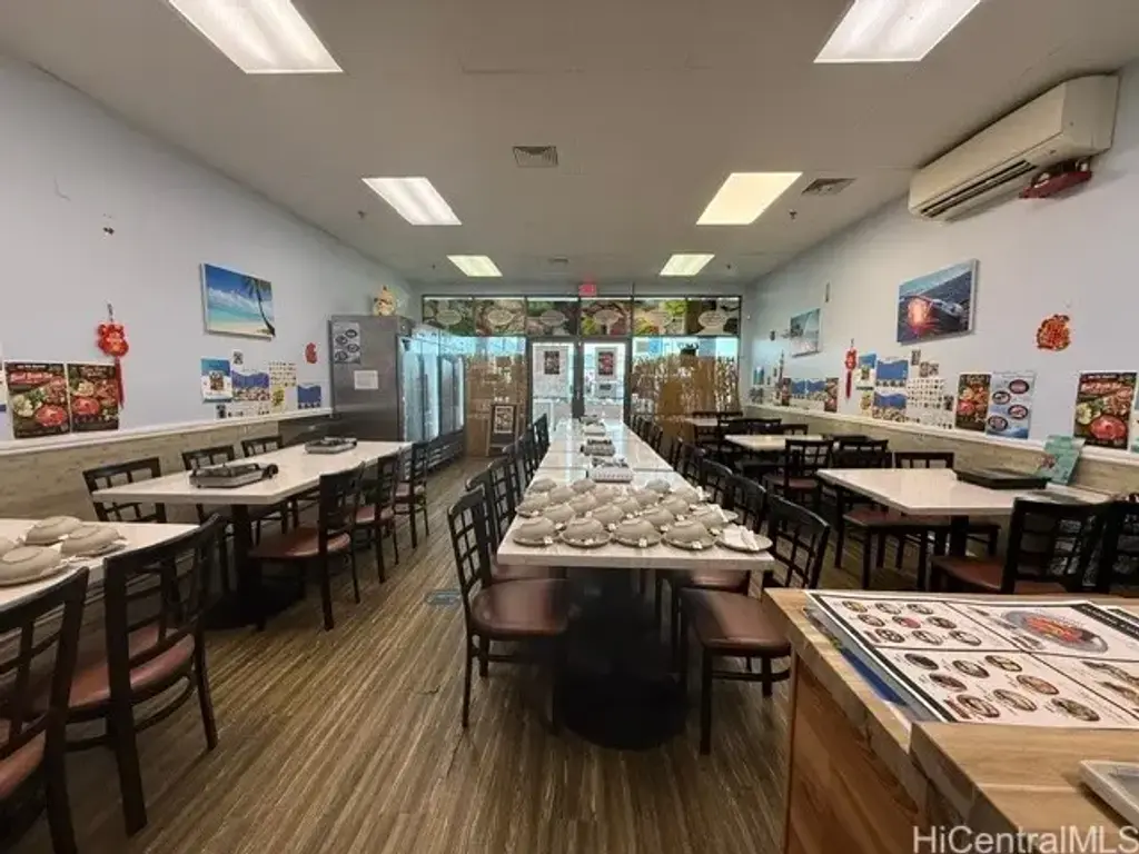 590 Farrington Highway # 13, Kapolei