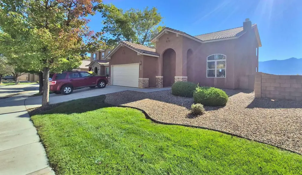 830 Vista Patron Drive, Bernalillo