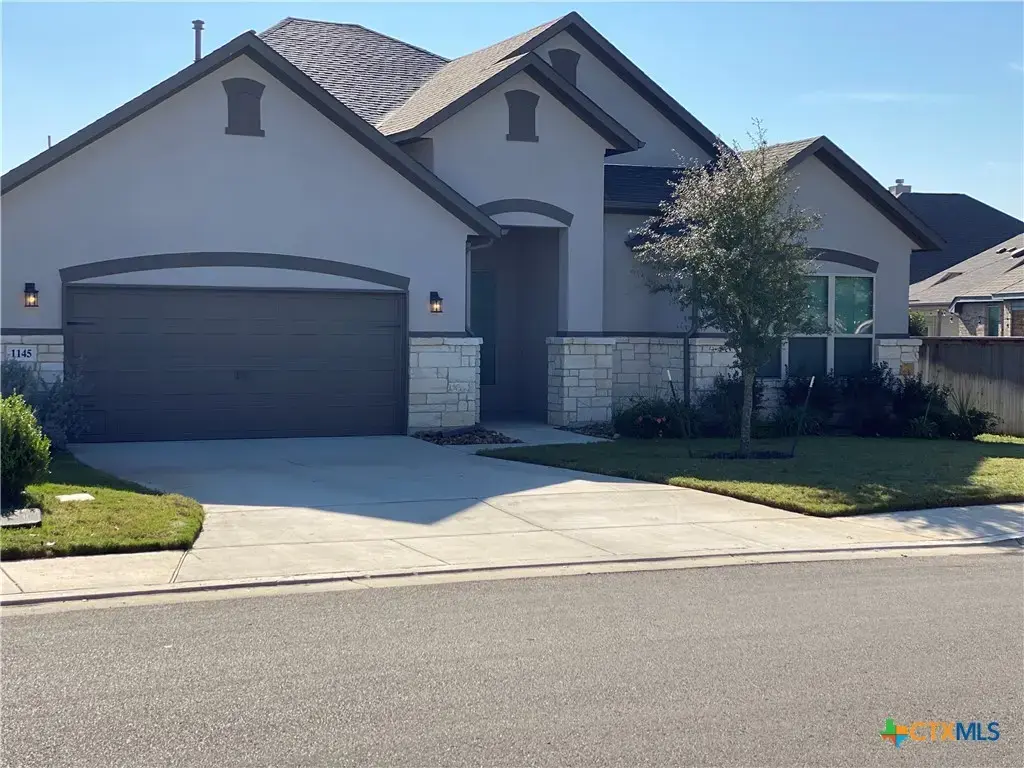 1145 Carriage Loop, New Braunfels