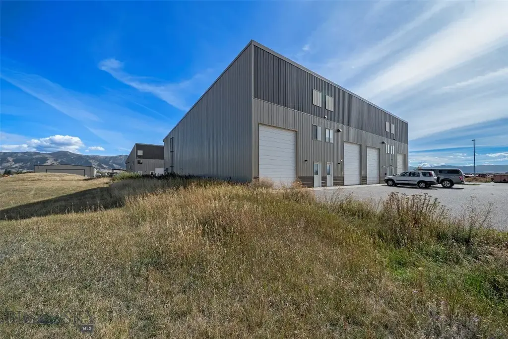 209 Jetway Drive, Unit L, Belgrade