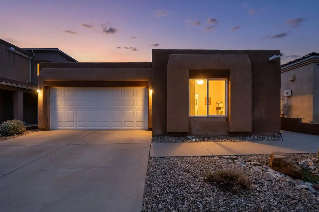 9919 Alexandria Road Ne, Albuquerque