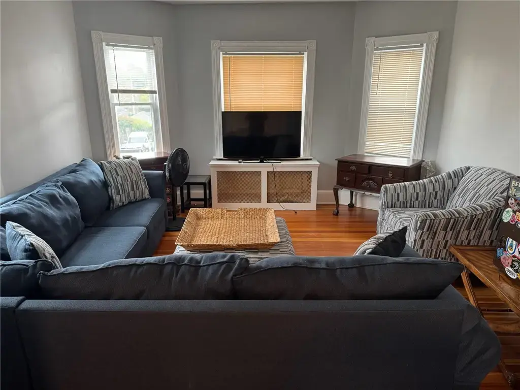 60 Berkeley Ave # 2, Newport