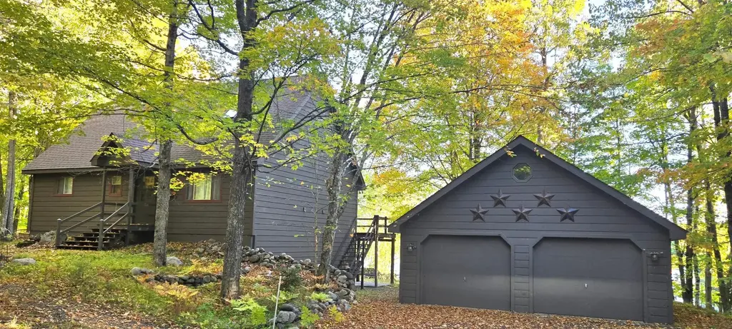 6998 Rosalind Rd, Presque Isle