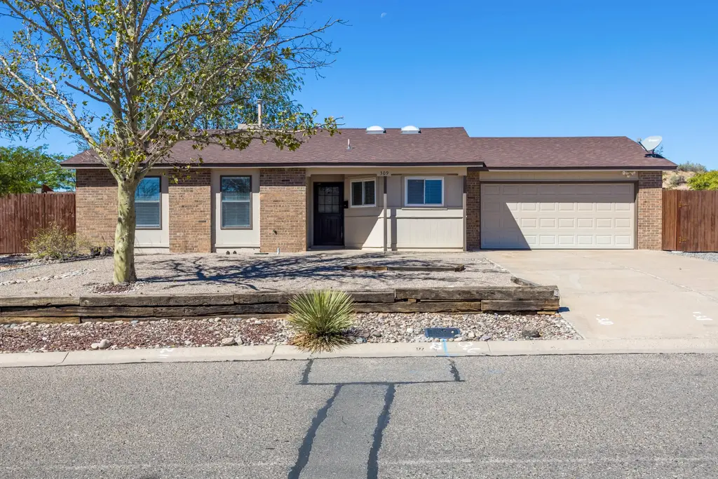 309 Asbury Road Ne, Rio Rancho