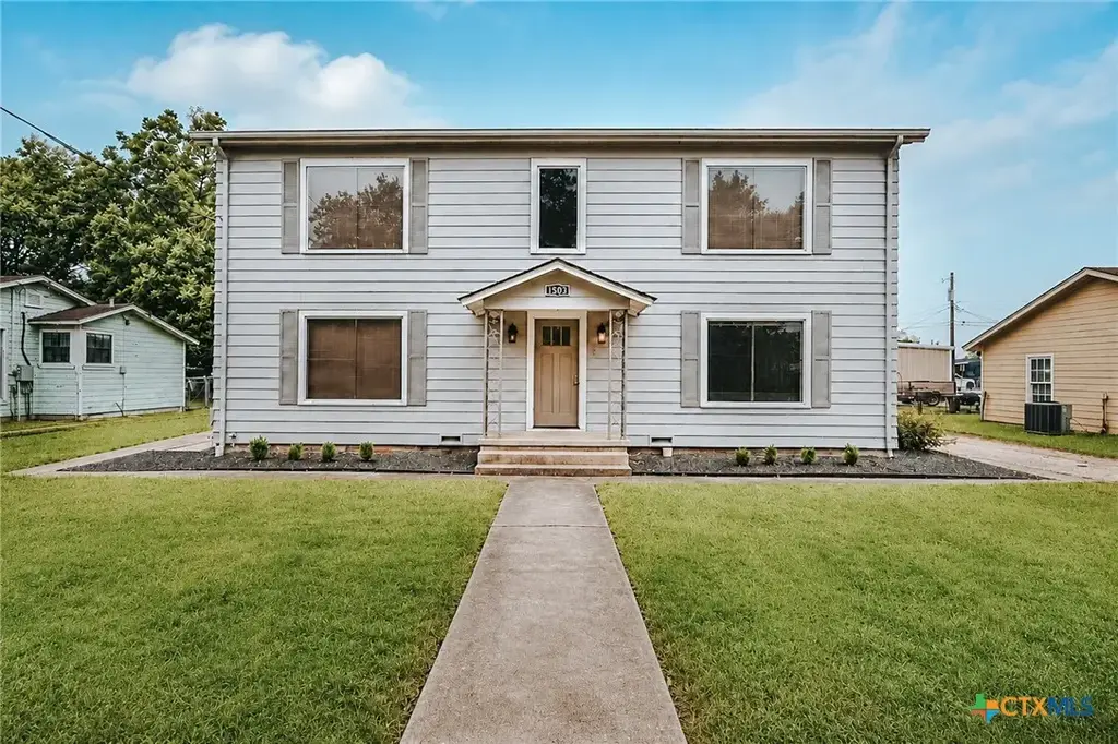 1503 E Virginia Avenue, Victoria
