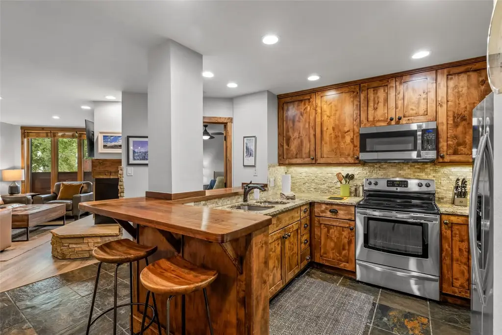 2800 Village Drive 1102, Steamboat Springs