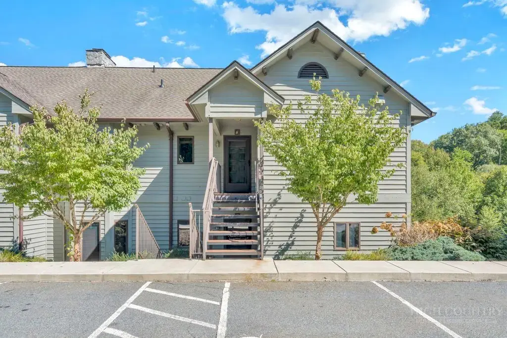 235 Rippling Brook Way # Sierra 6, Blowing Rock