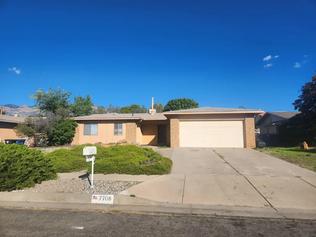 7708 Republic Drive Ne, Albuquerque