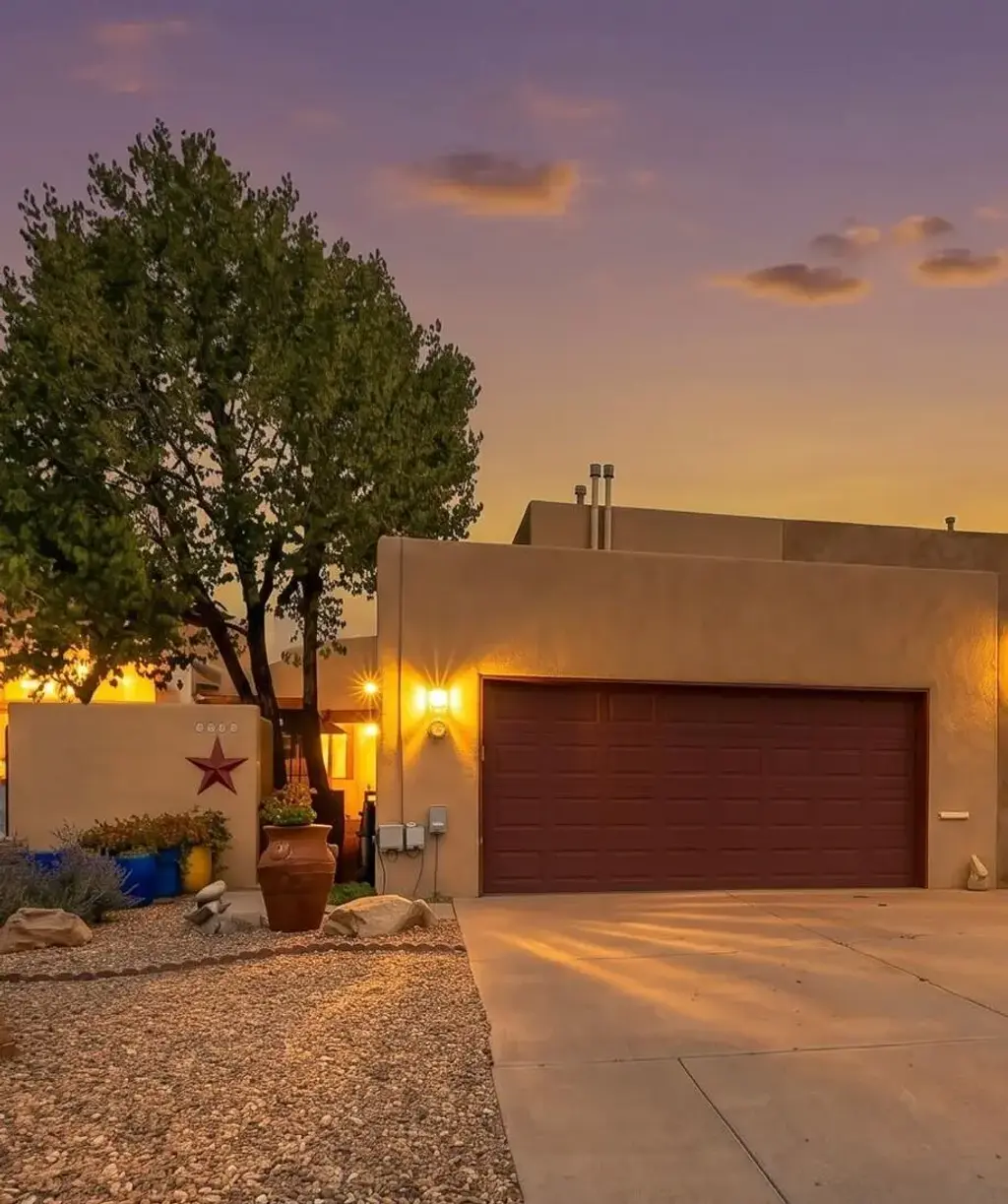 2925 Cutler Avenue Ne, Albuquerque