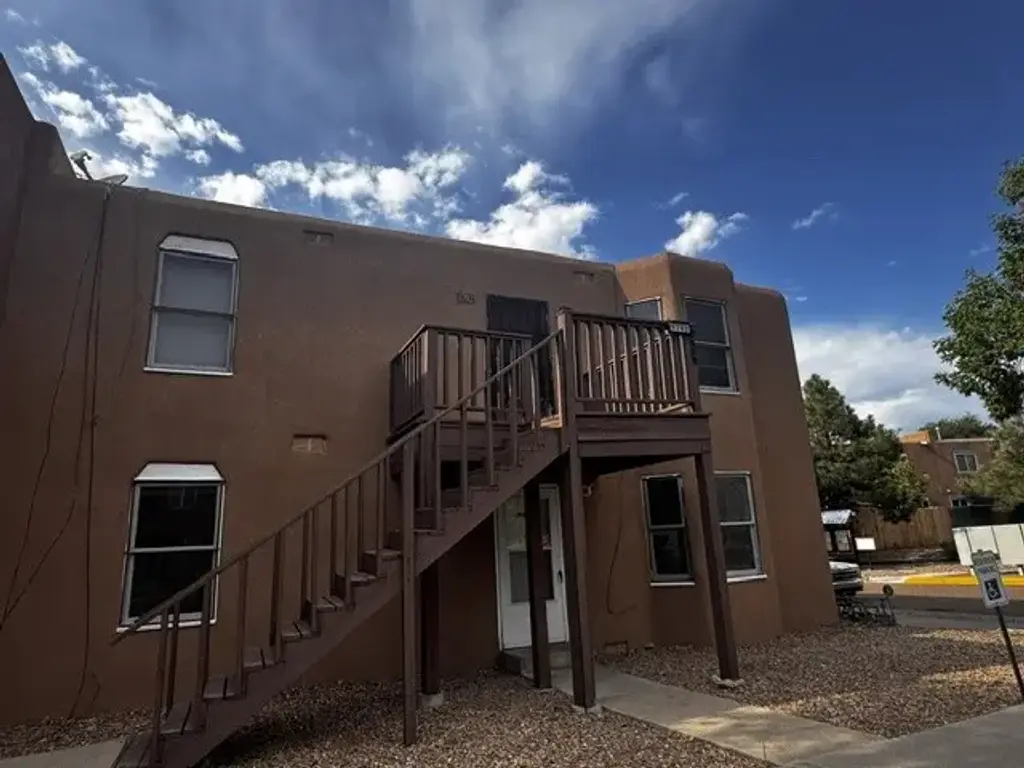 1702 Calle De Oriente Norte, Santa Fe