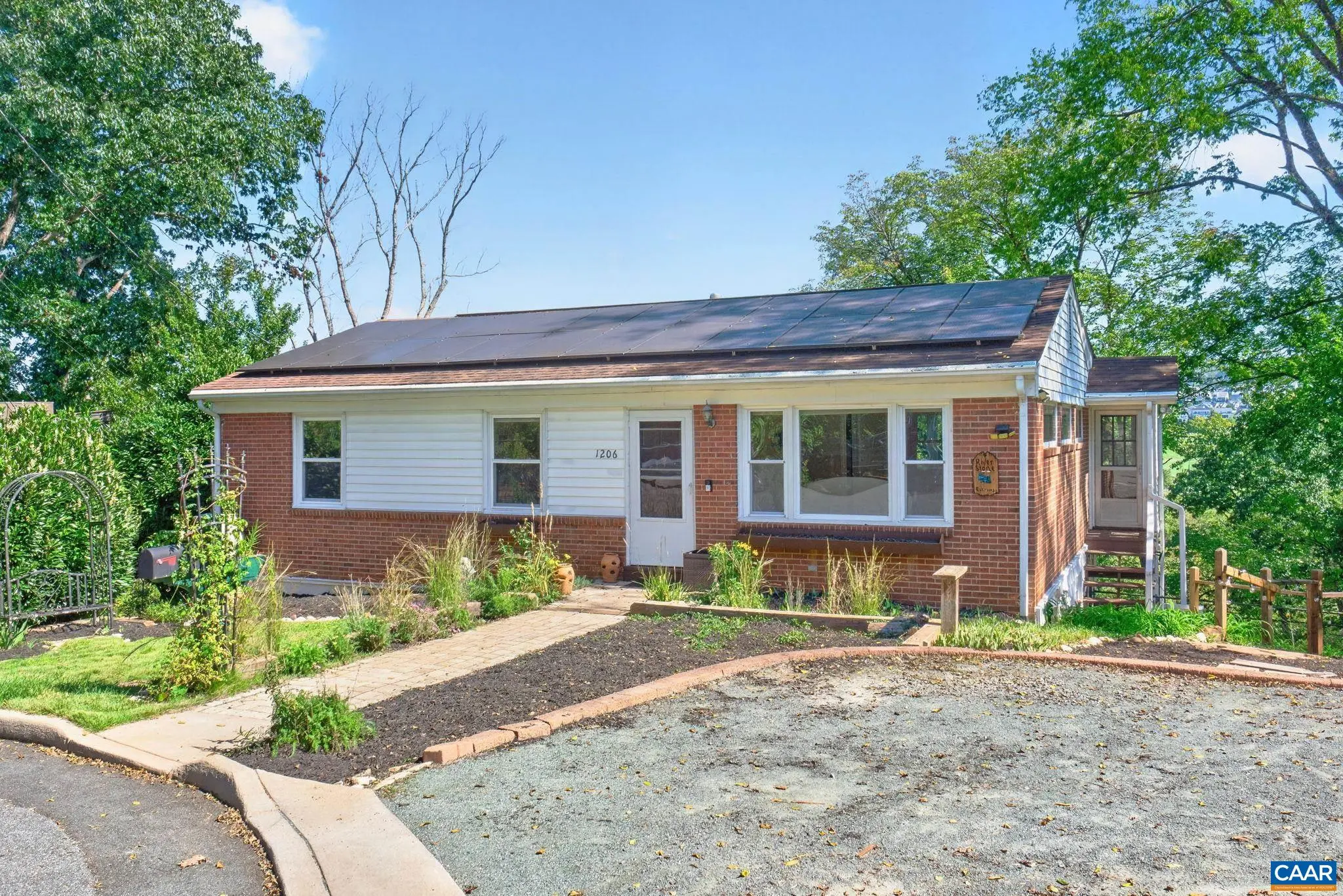 1206 Bland Cir, Charlottesville