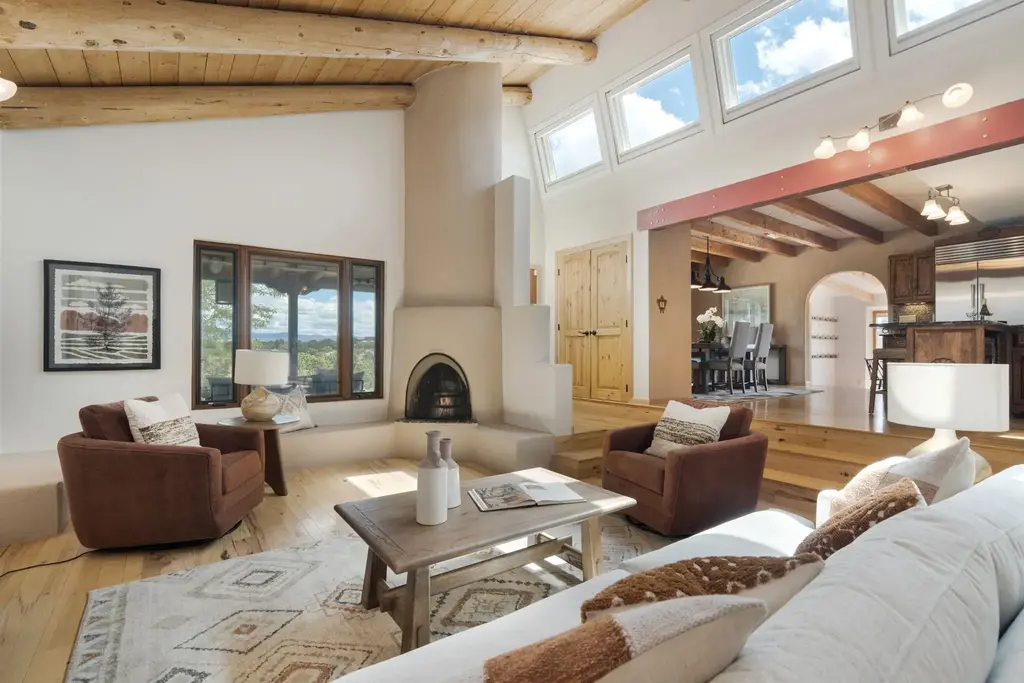 79 Cerro Del Alamo, Santa Fe