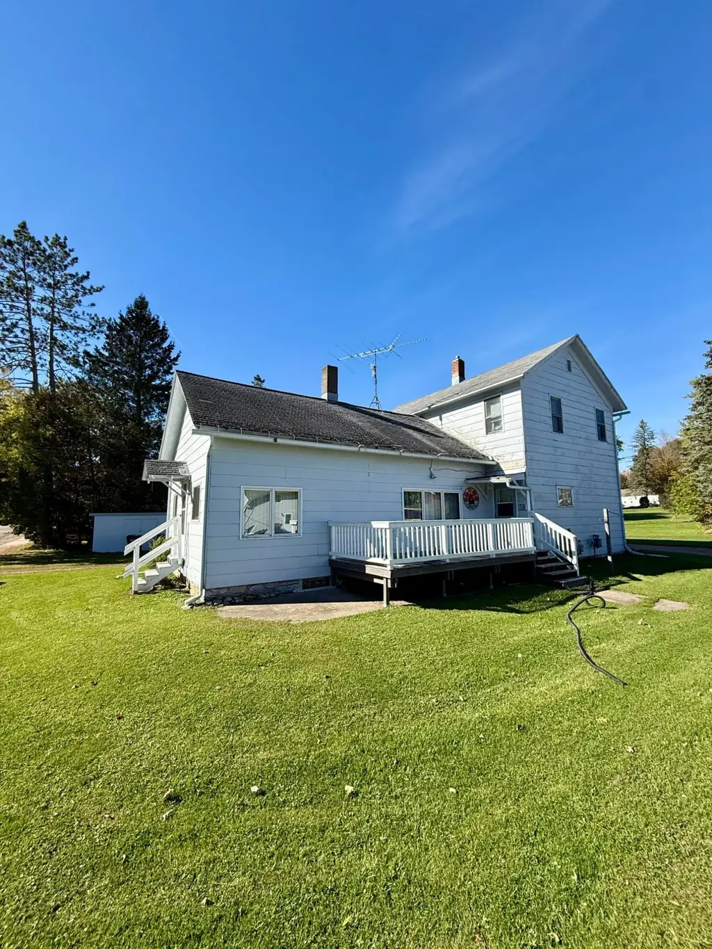 905 3rd St, Mattoon