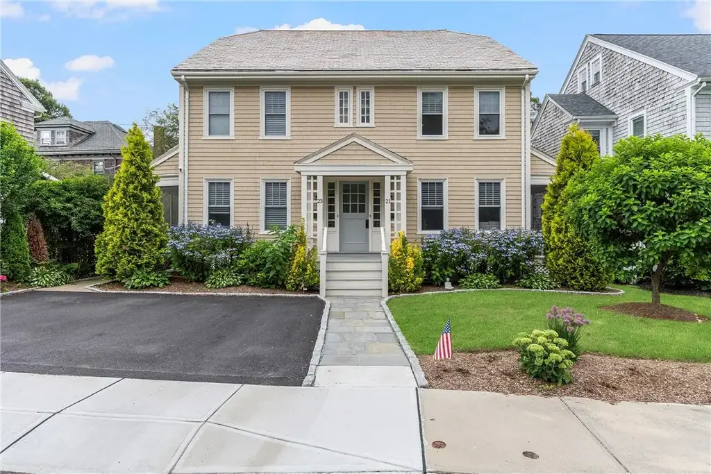 23 Pell St, Newport