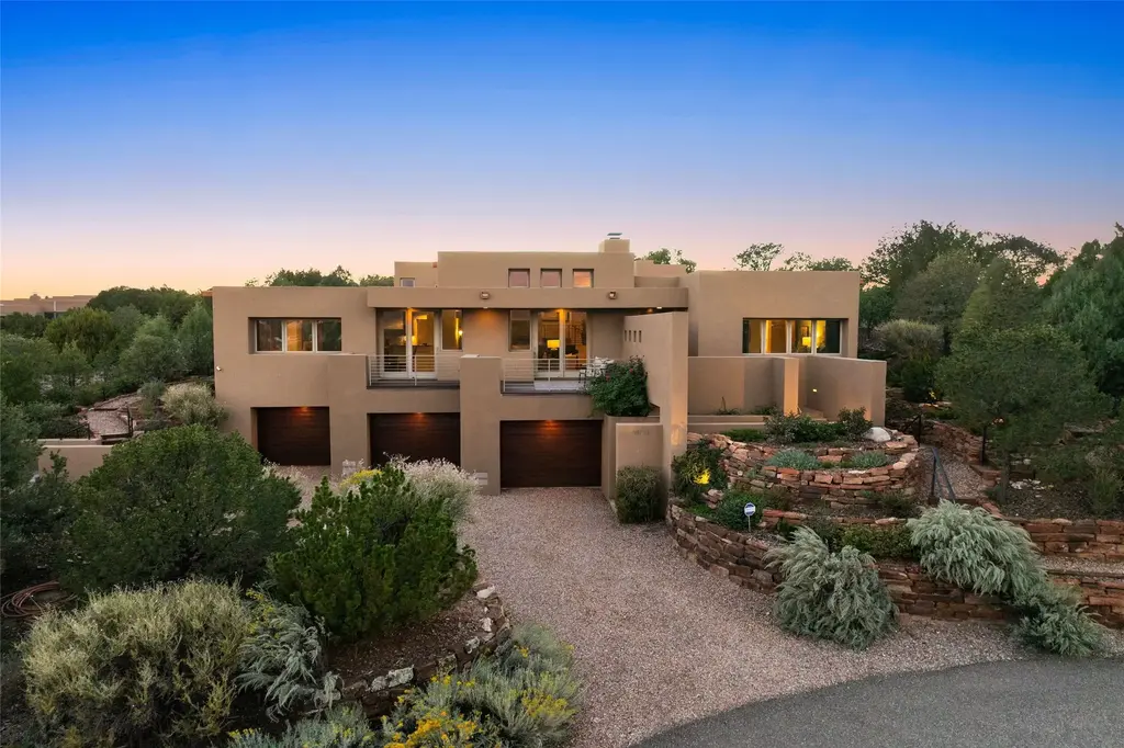 1605 City Lights, Santa Fe