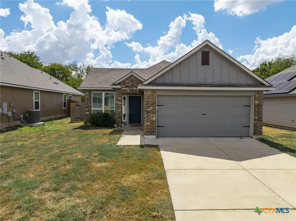 3038 Dade Loop, Temple