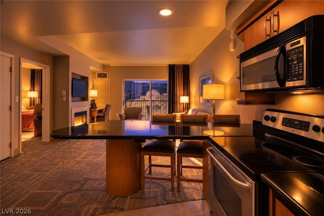 211 E Flamingo Road 719, Las Vegas