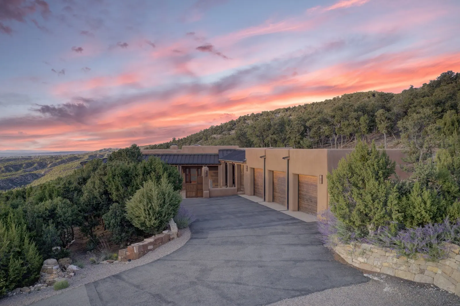 14 & 8 Juan De Gabaldon Trail, Santa Fe