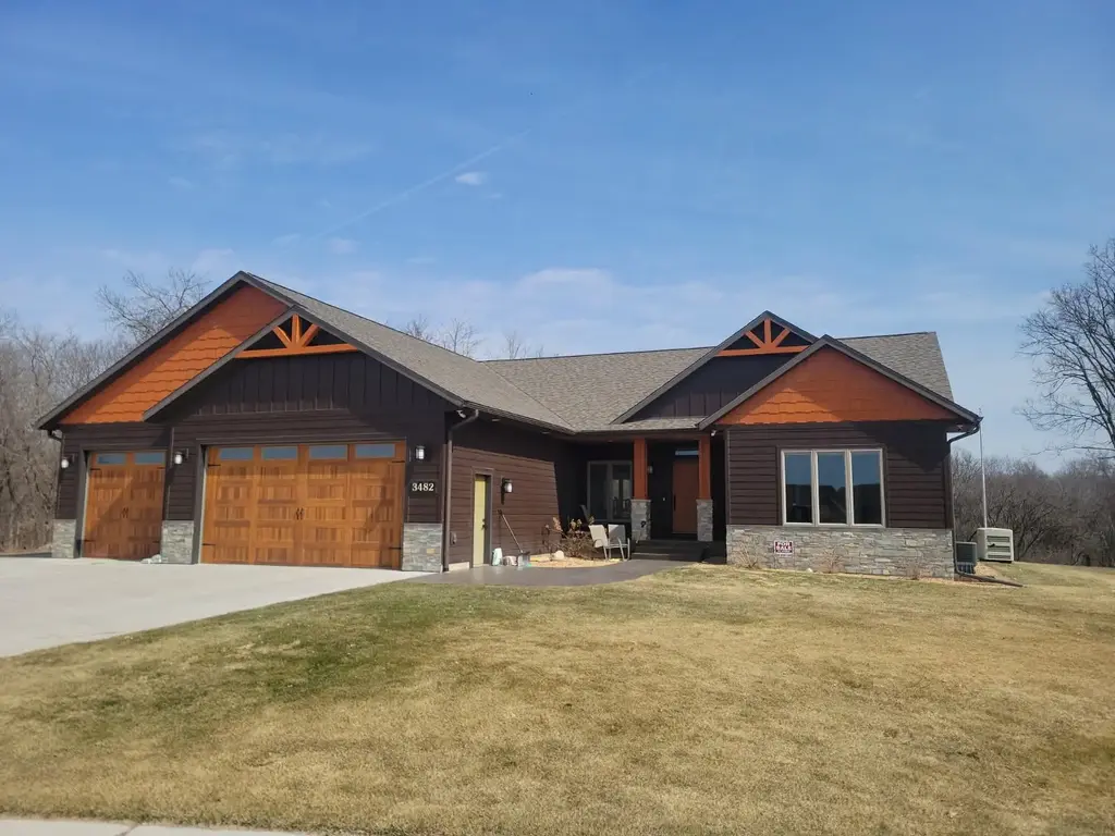 3482 Creek Ridge Drive, Eau Claire