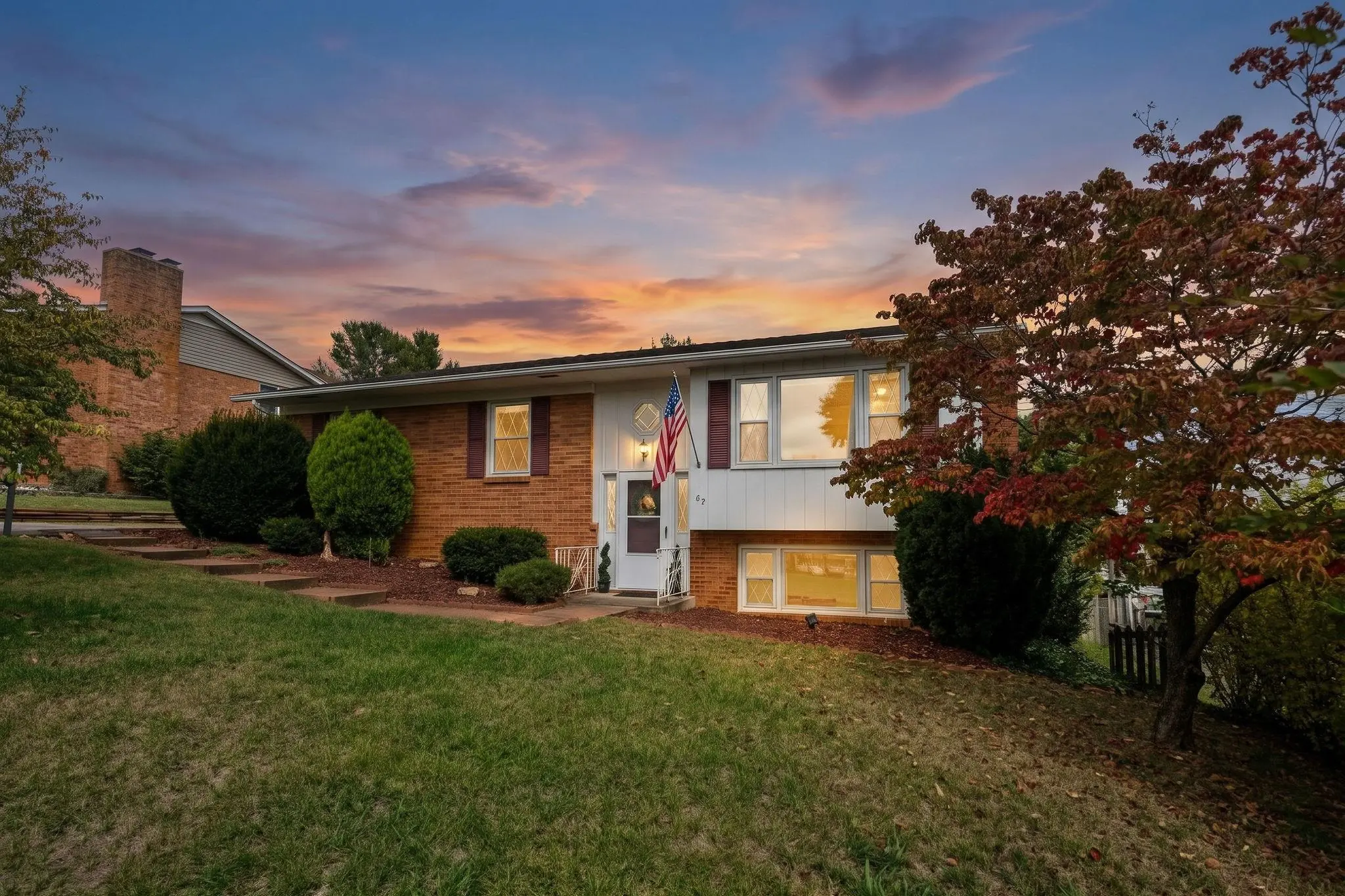 127 River View Dr, Verona