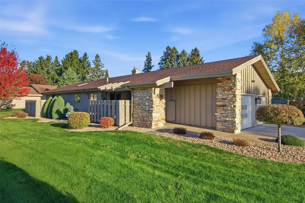 534 Fairfield Court, Chippewa Falls
