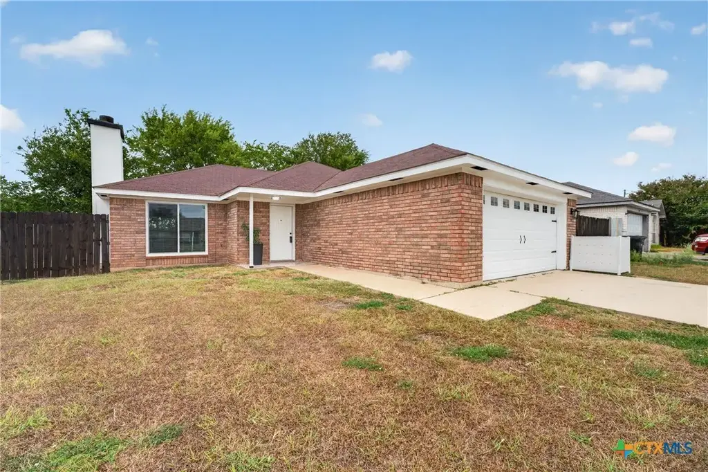 607 Lisa Lane, Killeen