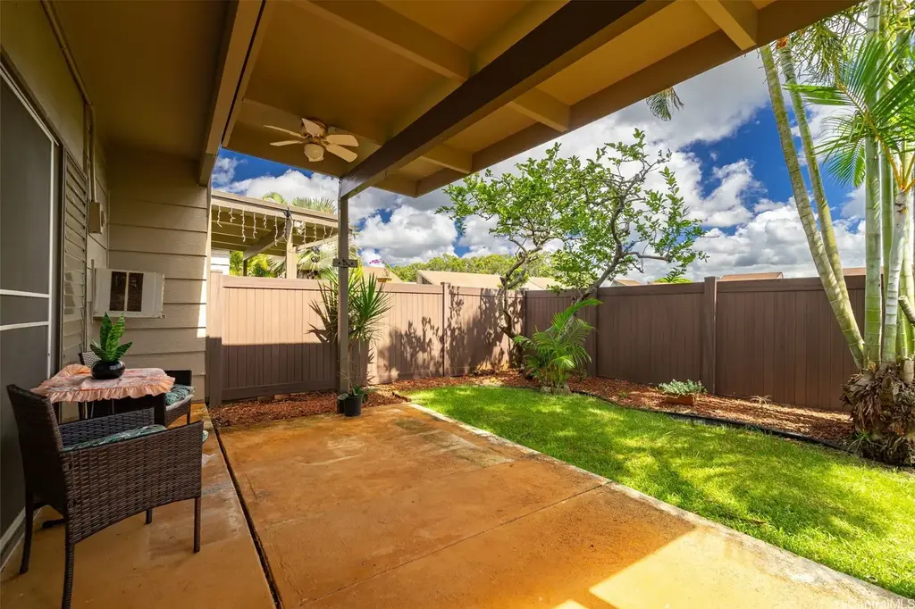 (unit #13158) 94-427 Keaoopua Street, Mililani