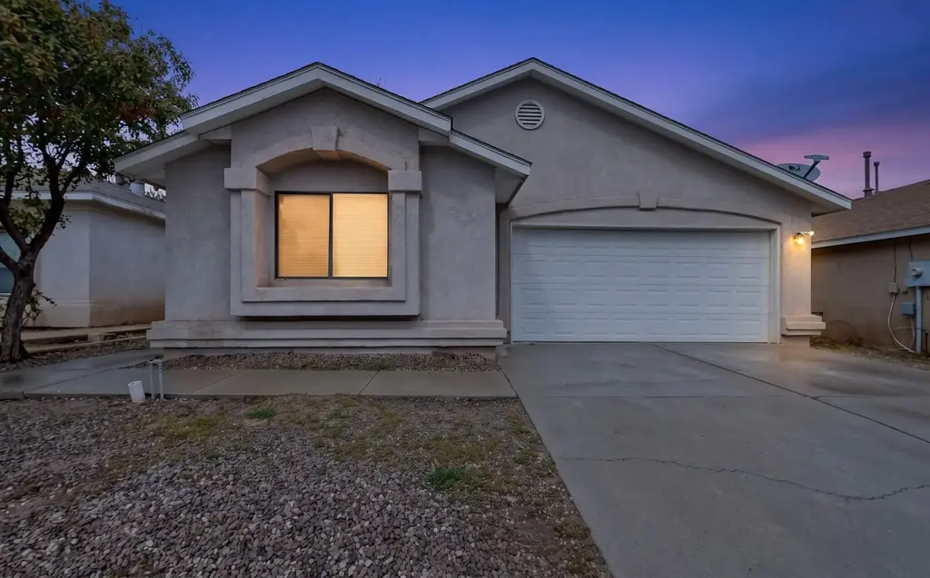 10309 Johncock Avenue Sw, Albuquerque