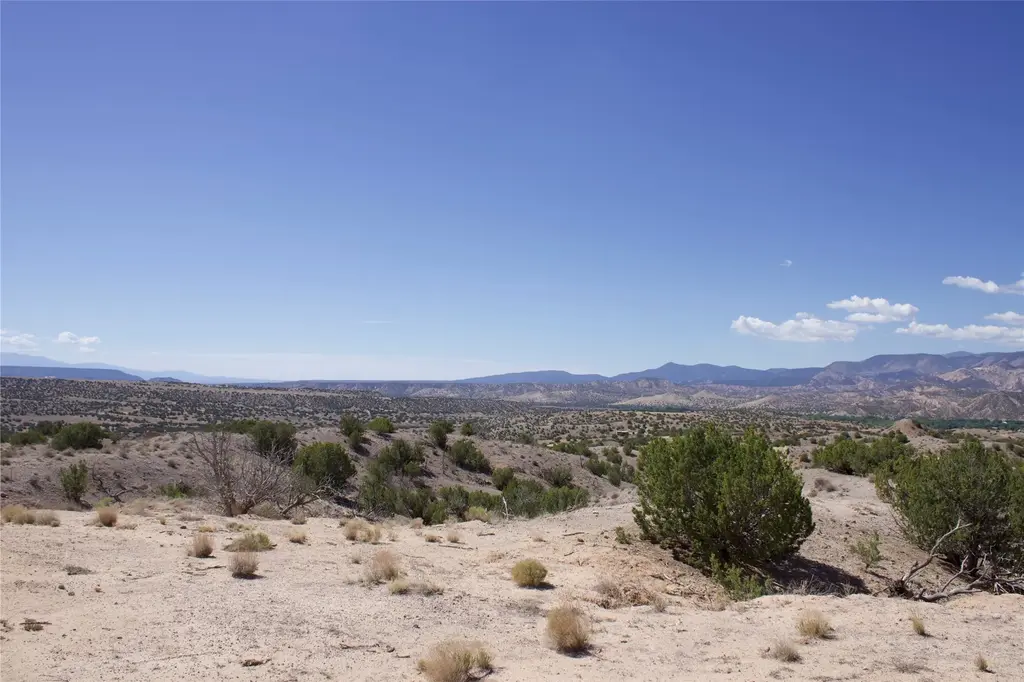 Abiquiu, Abiquiu