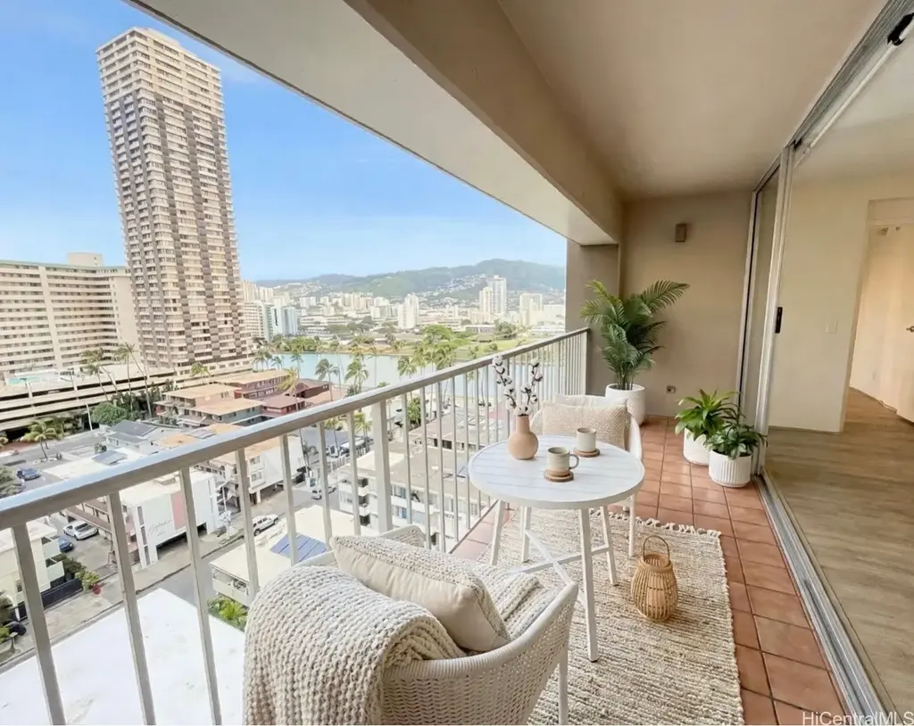 (unit #712) 430 Keoniana Street, Honolulu