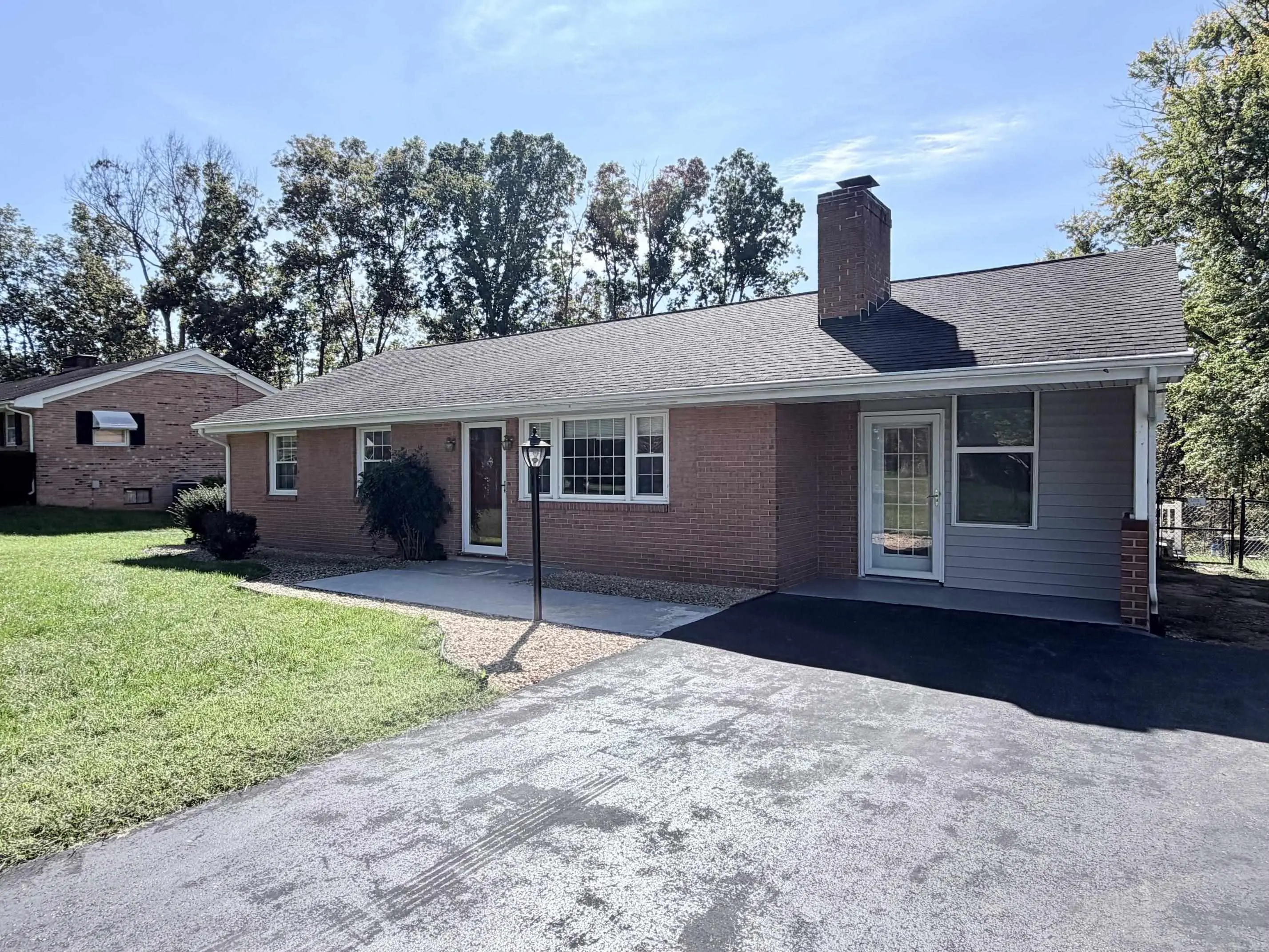 603 Dooms Crossing Rd, Waynesboro