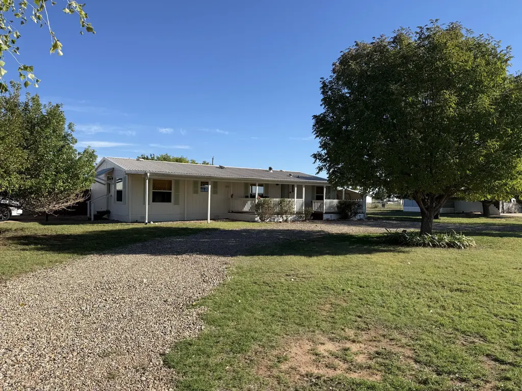 703 540 Loop Loop, Logan