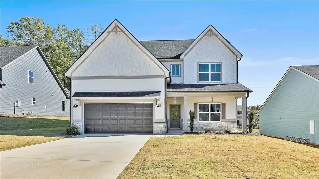 849 Asheton Dr 2, Opelika