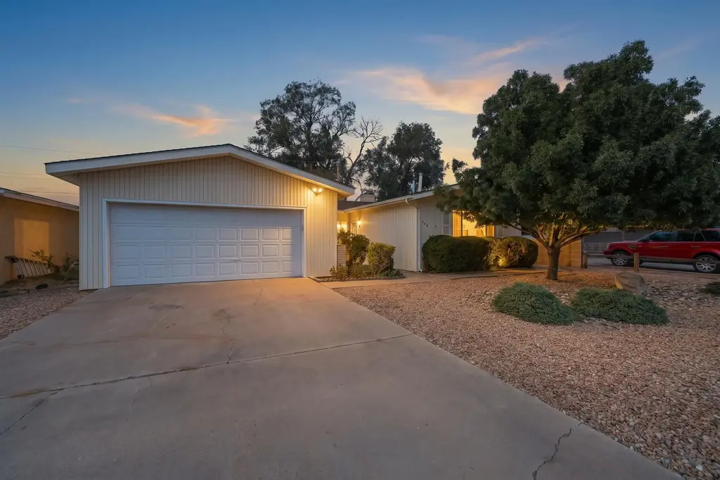 1513 Elizabeth Street Ne, Albuquerque