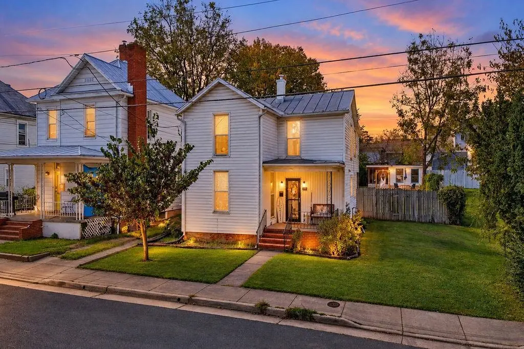 613 Collicello St, Harrisonburg