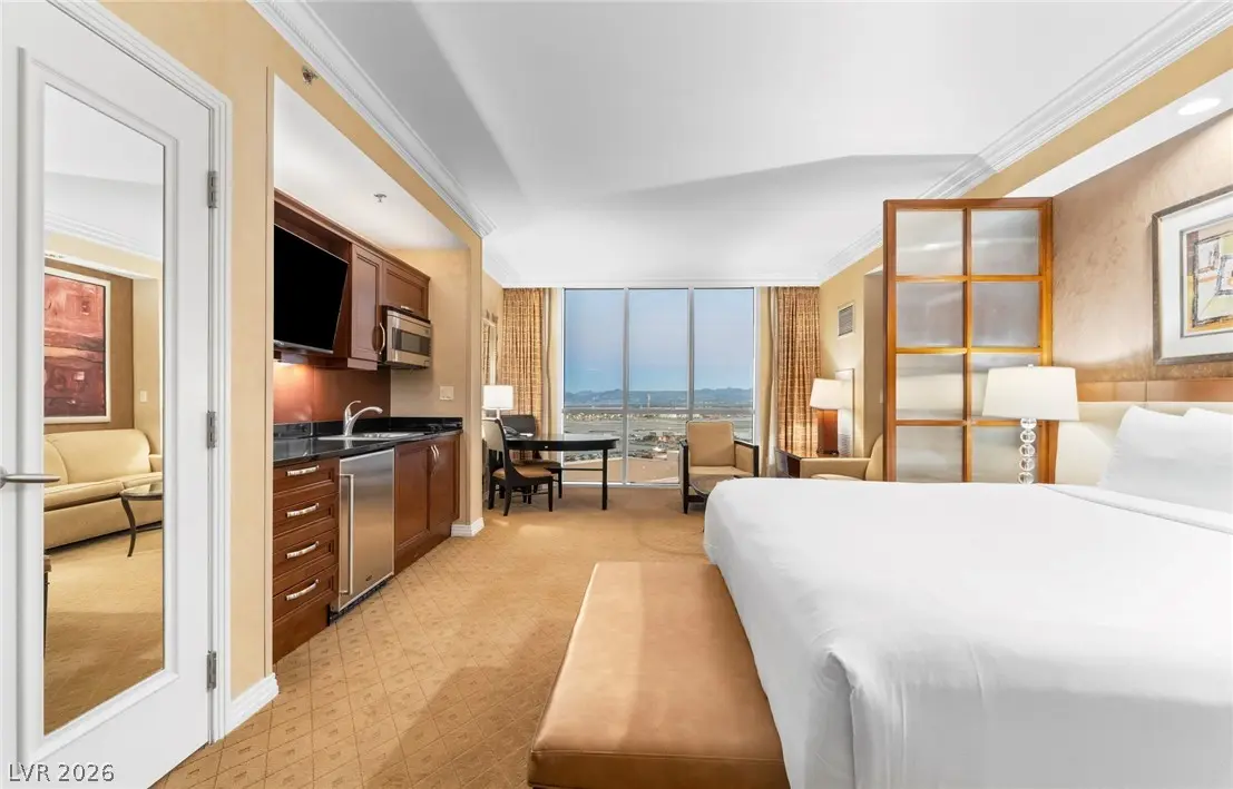 145 E Harmon Avenue 1806, Las Vegas