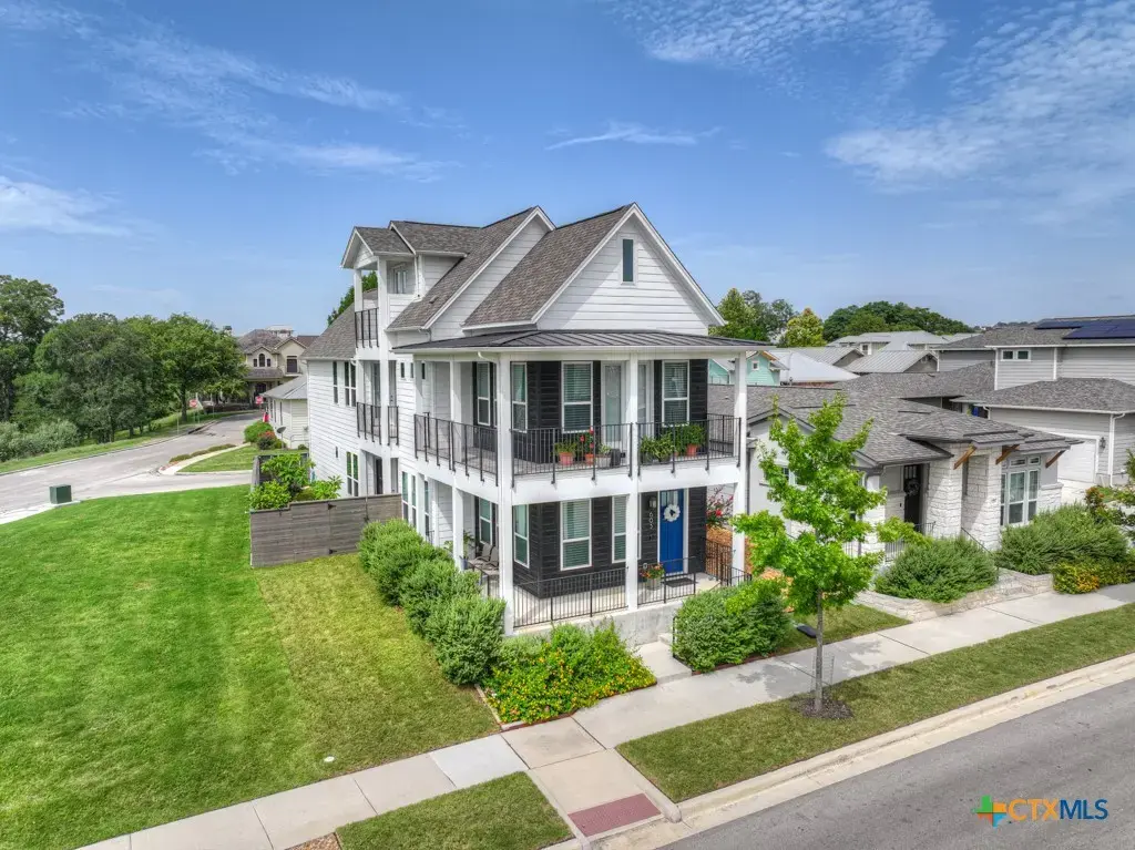 605 Creekside Common, New Braunfels