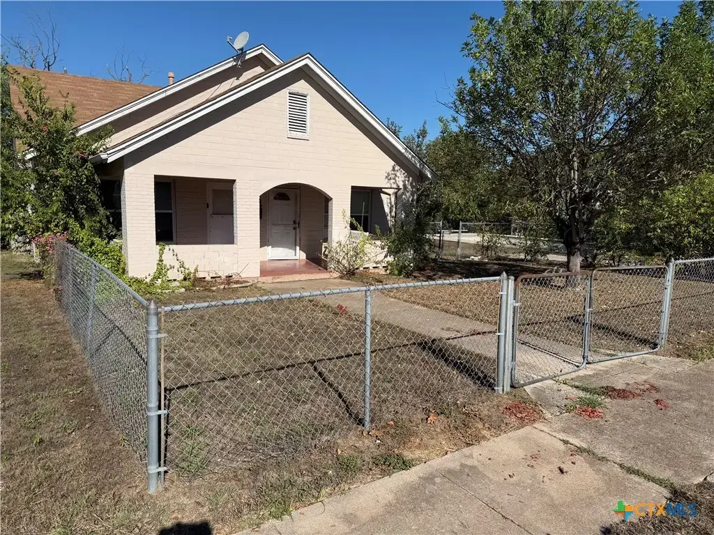 318 S 29th Street, Temple