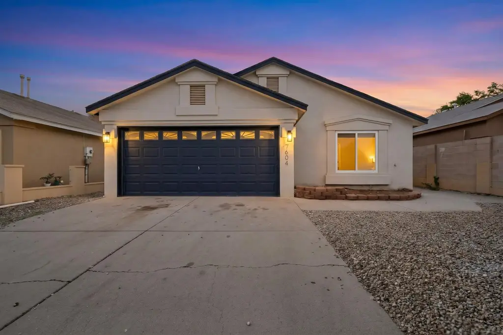 7604 Blue Avena Avenue Sw, Albuquerque