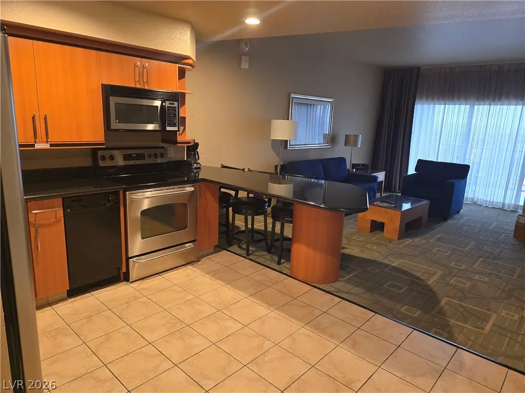 211 E Flamingo Road 714, Las Vegas
