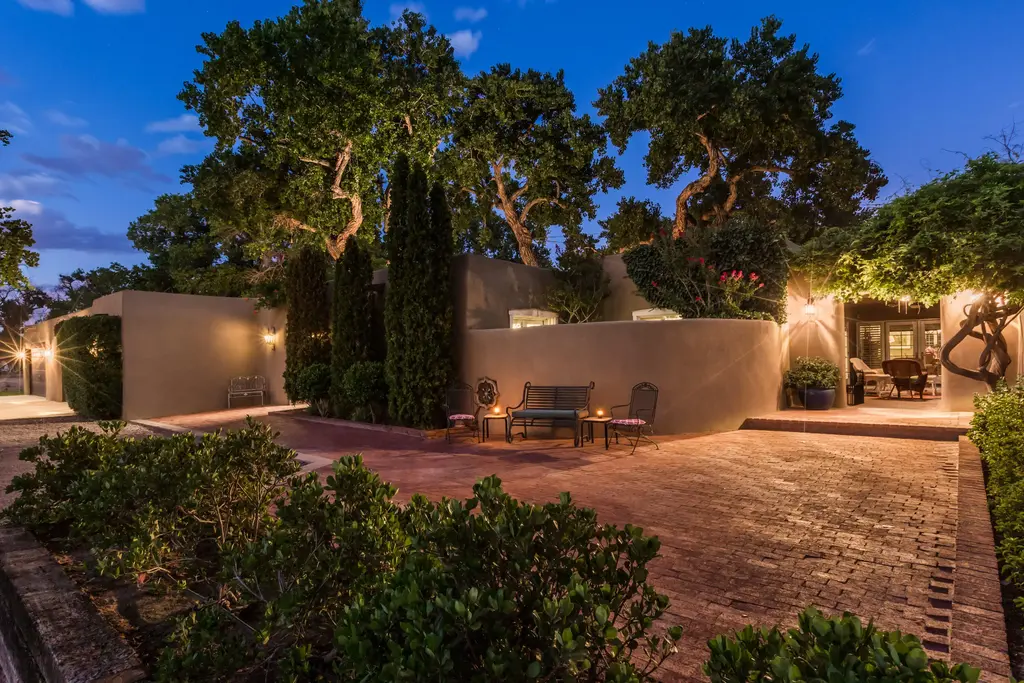 2535 Via Rio Place Nw, Albuquerque