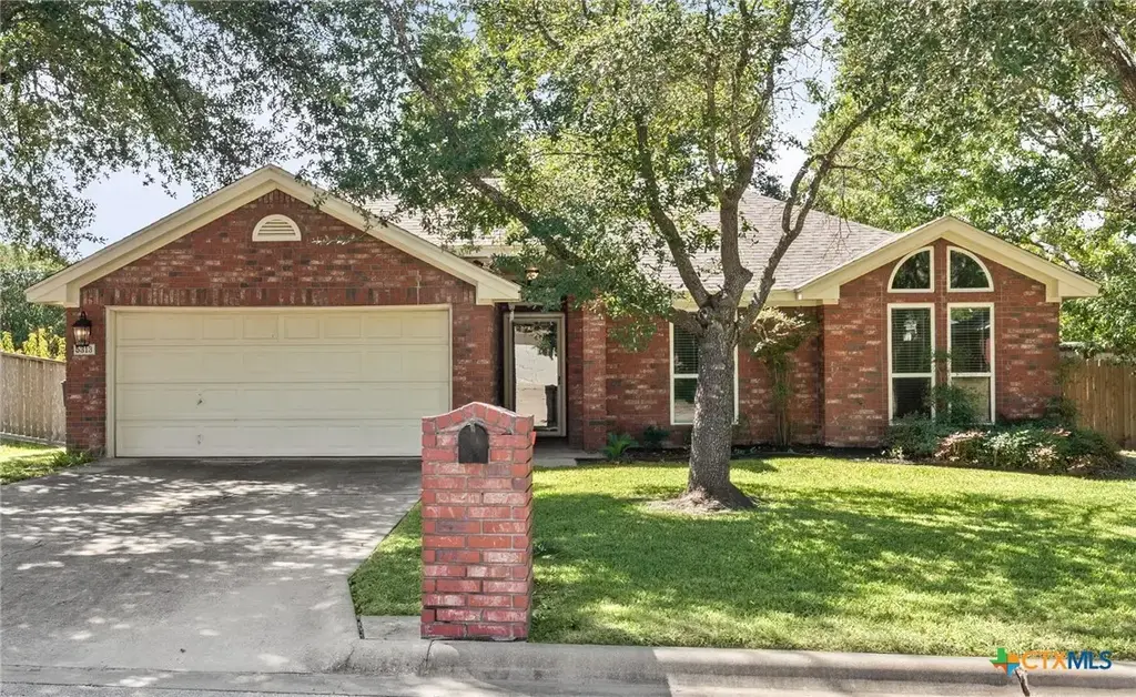 5313 Trail Drive, Temple