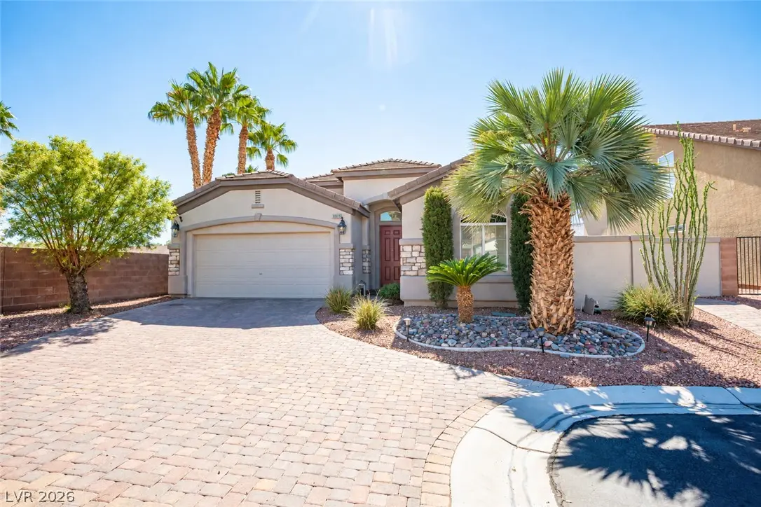 Photo of Listing #2825215