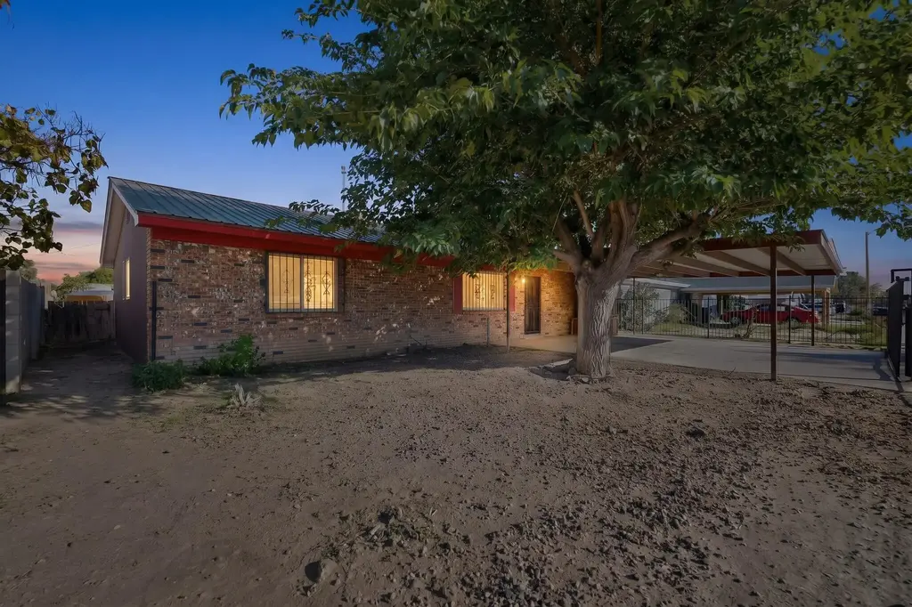 824 Dolores Drive Nw, Albuquerque