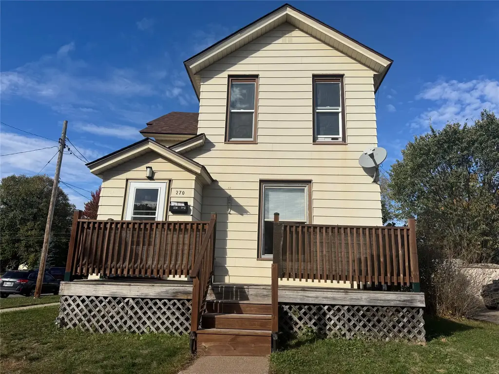 270 W Elm 1-2, Chippewa Falls