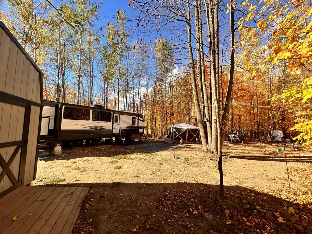 5346 Glacier Ridge Rd, Crandon