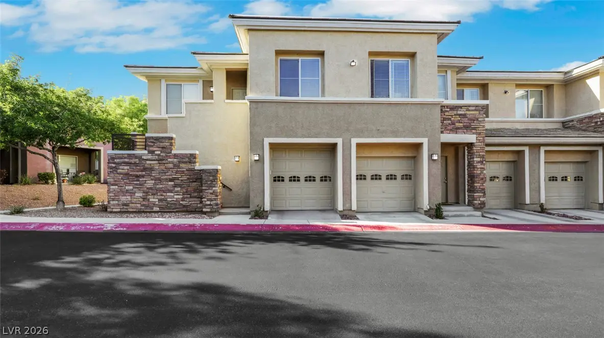 Photo of Listing #2825657