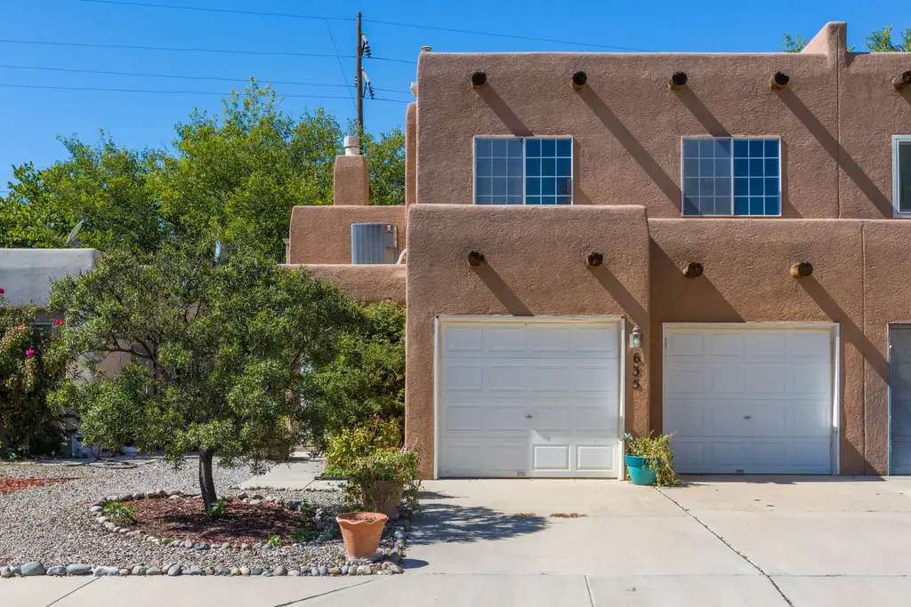 635 Reeves Place Sw, Los Lunas