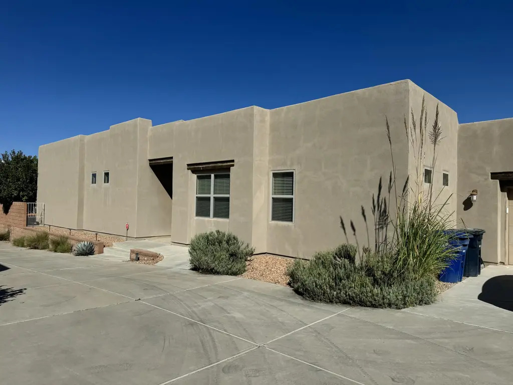 5308 Sacate Avenue Nw, Albuquerque