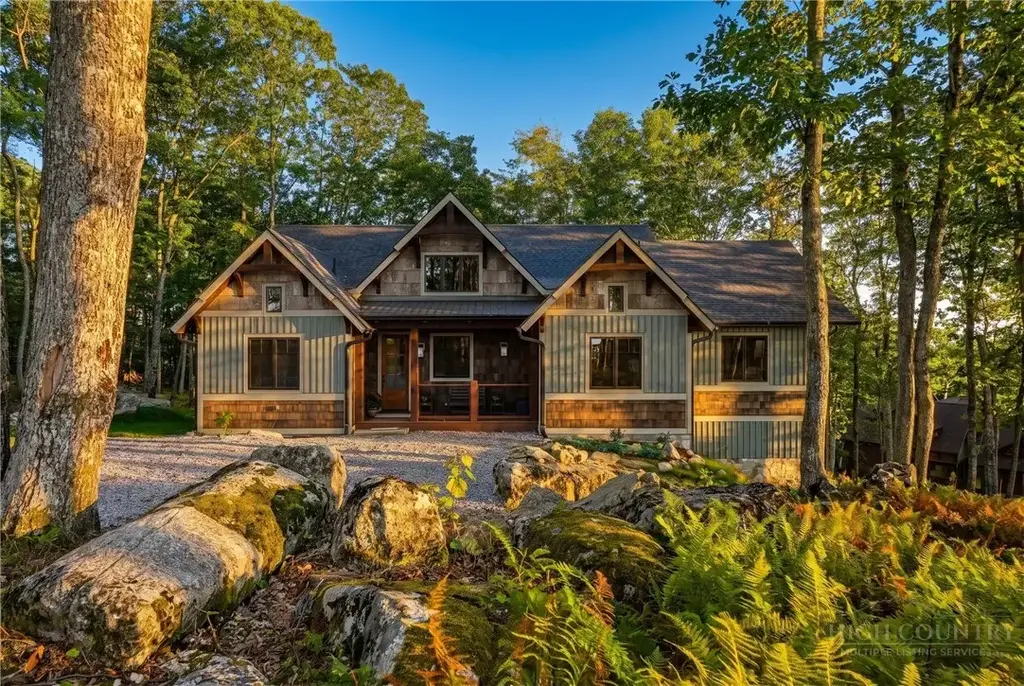 120 Timber Rock Trail, Banner Elk